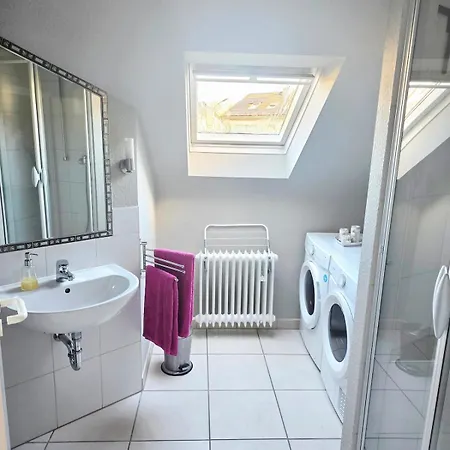 Apartment New Business With Private Parking Included